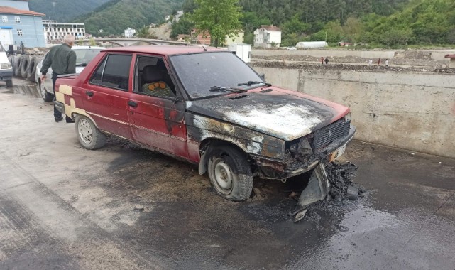 LPG’li araç tamir esnasında alev aldı;