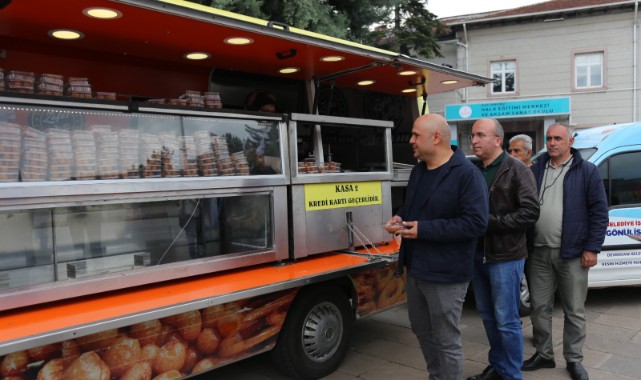 Meydanda ‘cırık’ dağıtıldı;
