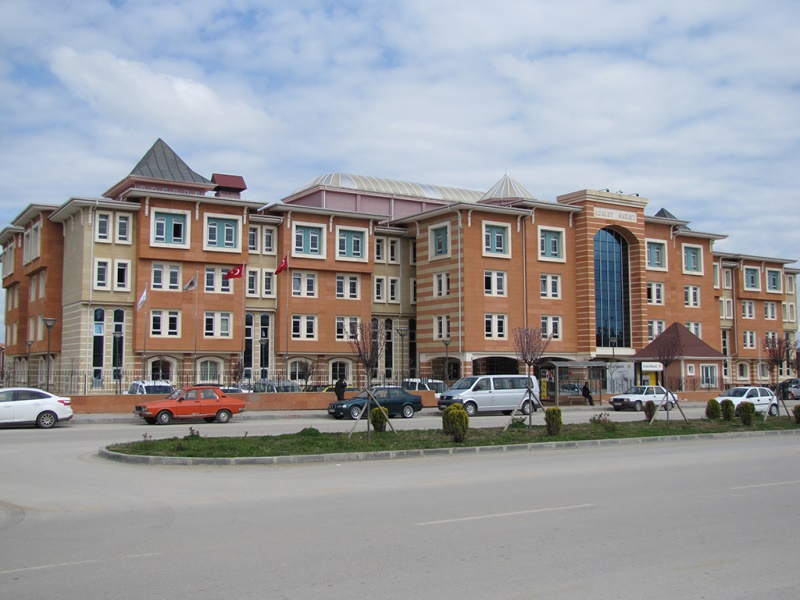 Dolandırıcılara hapis cezası;