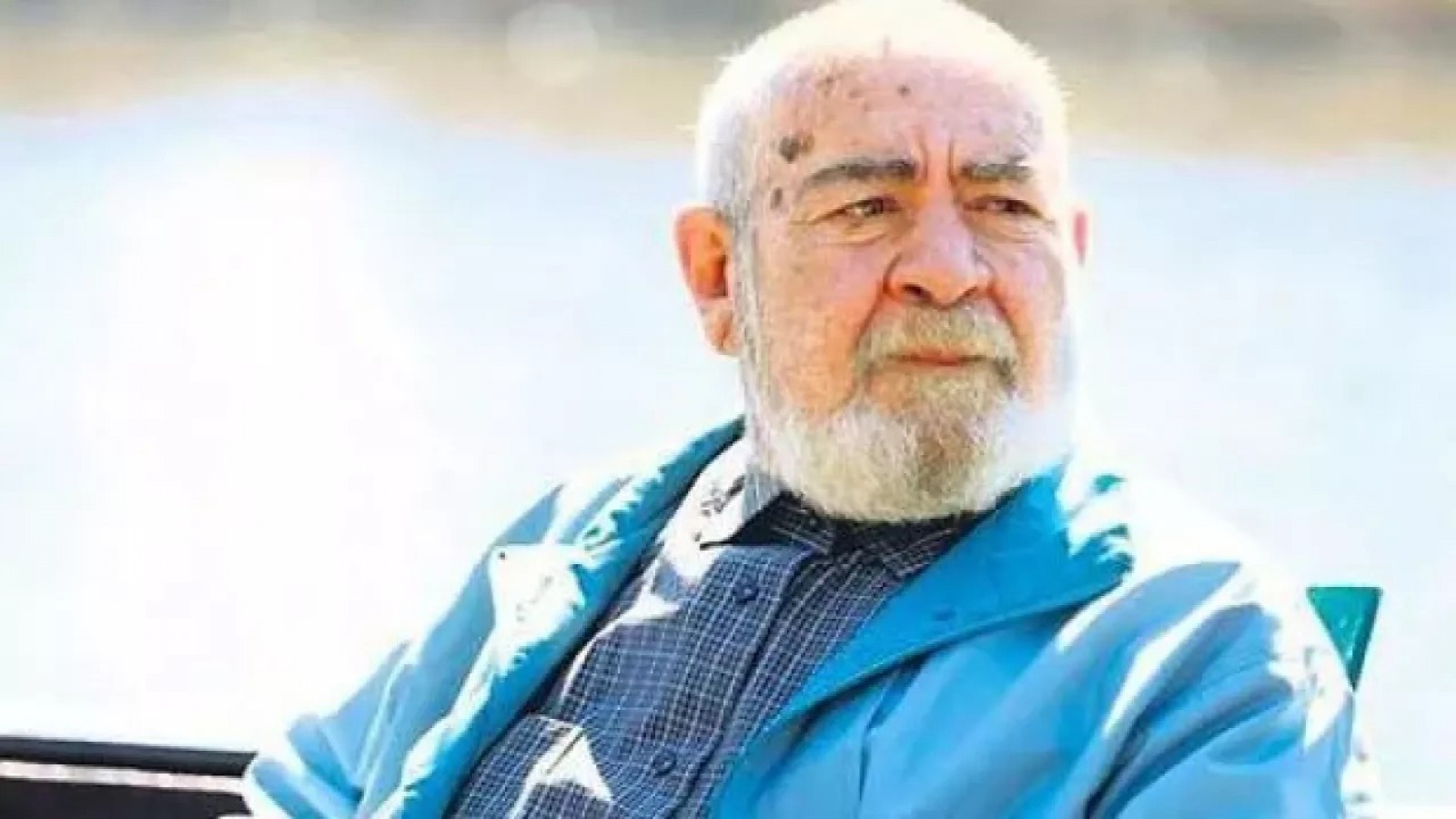 Usta oyuncu Köksal Engür hayatını kaybetti;