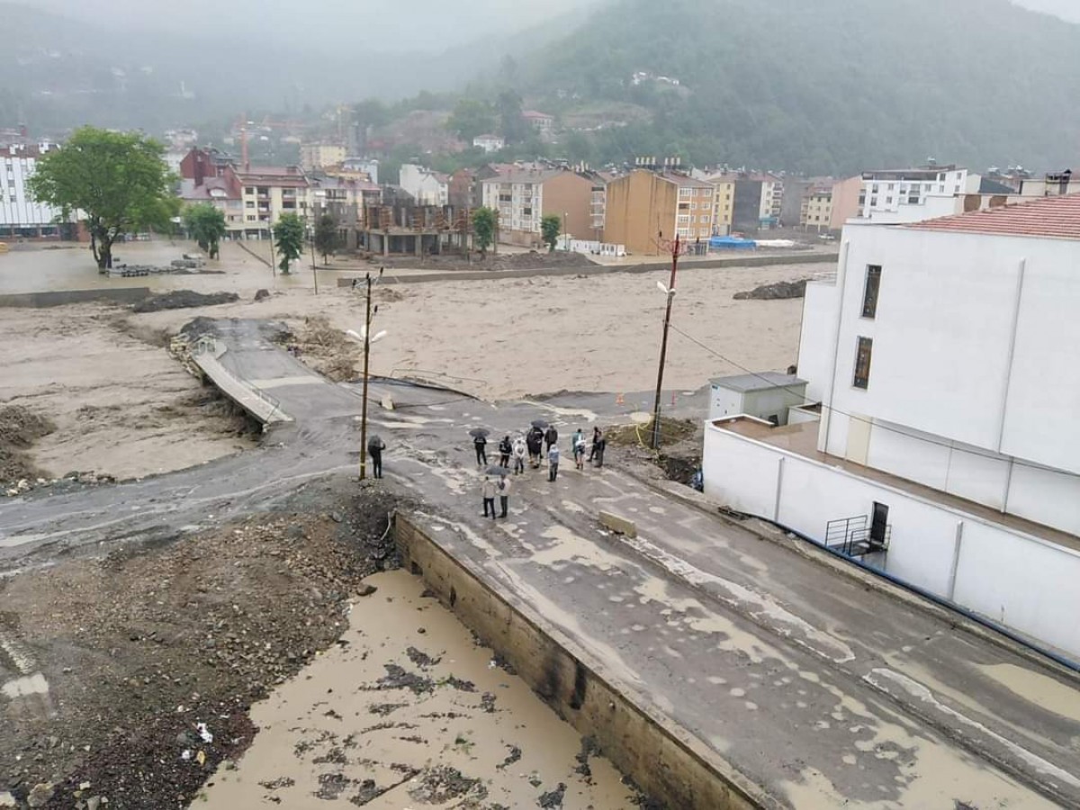 Kuvvetli sağanak bekleniyor;