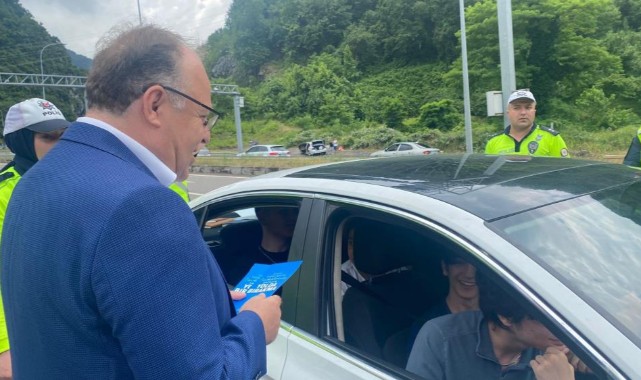 Valinin durdurduğu aracın sürücüsüne ceza kesildi;