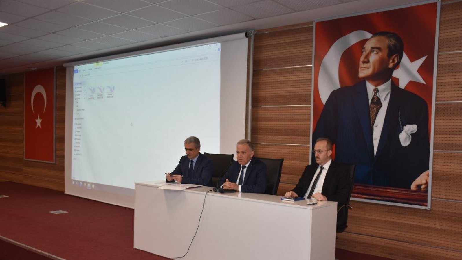 Milli Eğitim’de okul kayıt alanı belirleme toplantısı;