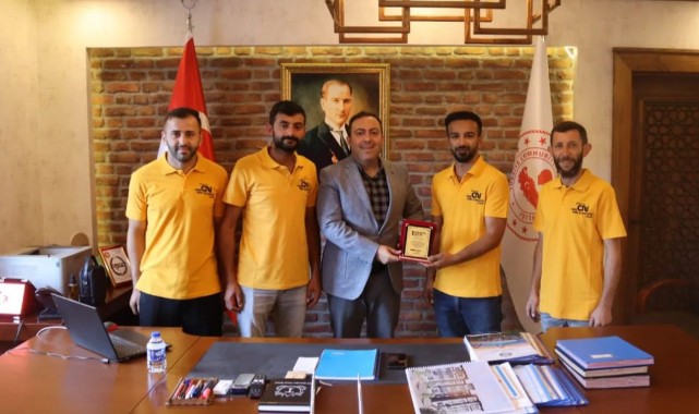 Anlamlı ziyaret;