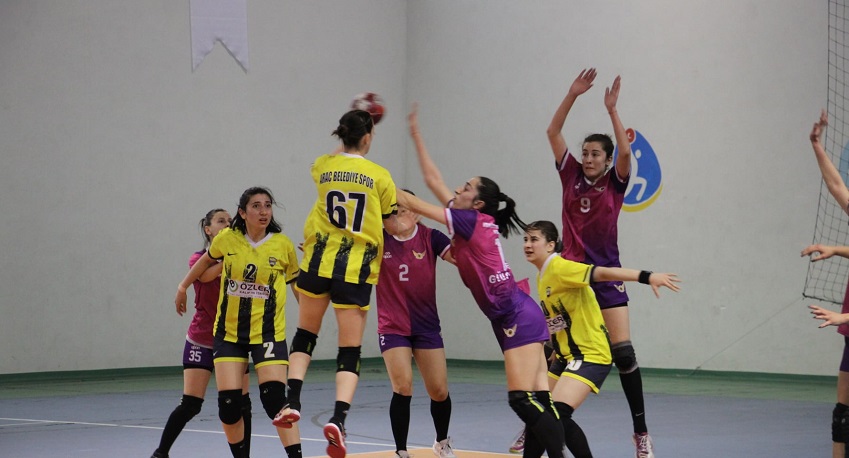 Araç Belediyespor, sahasında kaybetti;