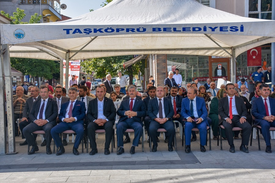 Taşköprü’de kutlu şölen;