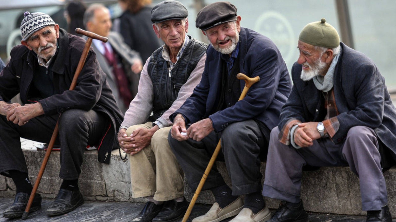 Bakan açıkladı: Emekliye yüzde 10 indirim!