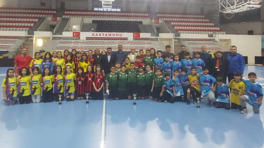 Cumhuriyet Kupası sahiplerini buldu;
